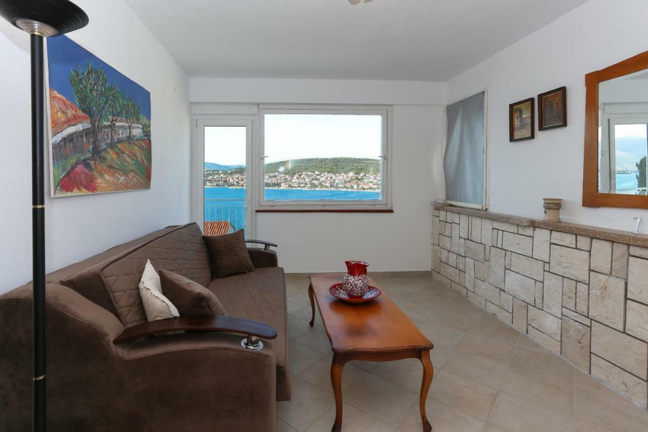 Villa Uno Trogir Exterior photo